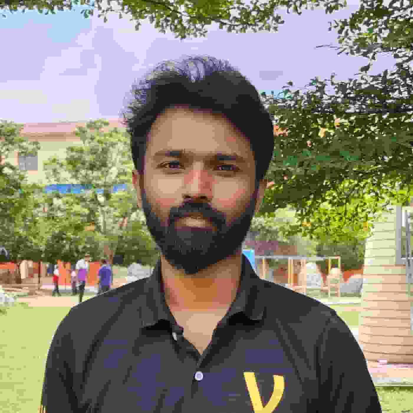 Vinish Kumar R